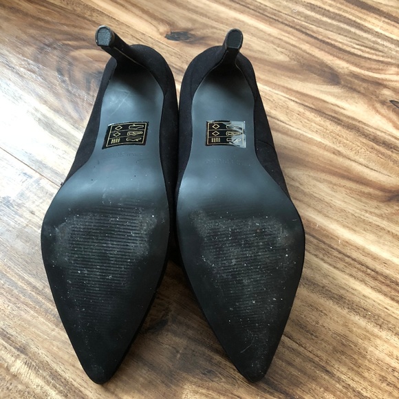 NWOB Call It Spring Black Sueded Heels Size 8.5 - Picture 3 of 5